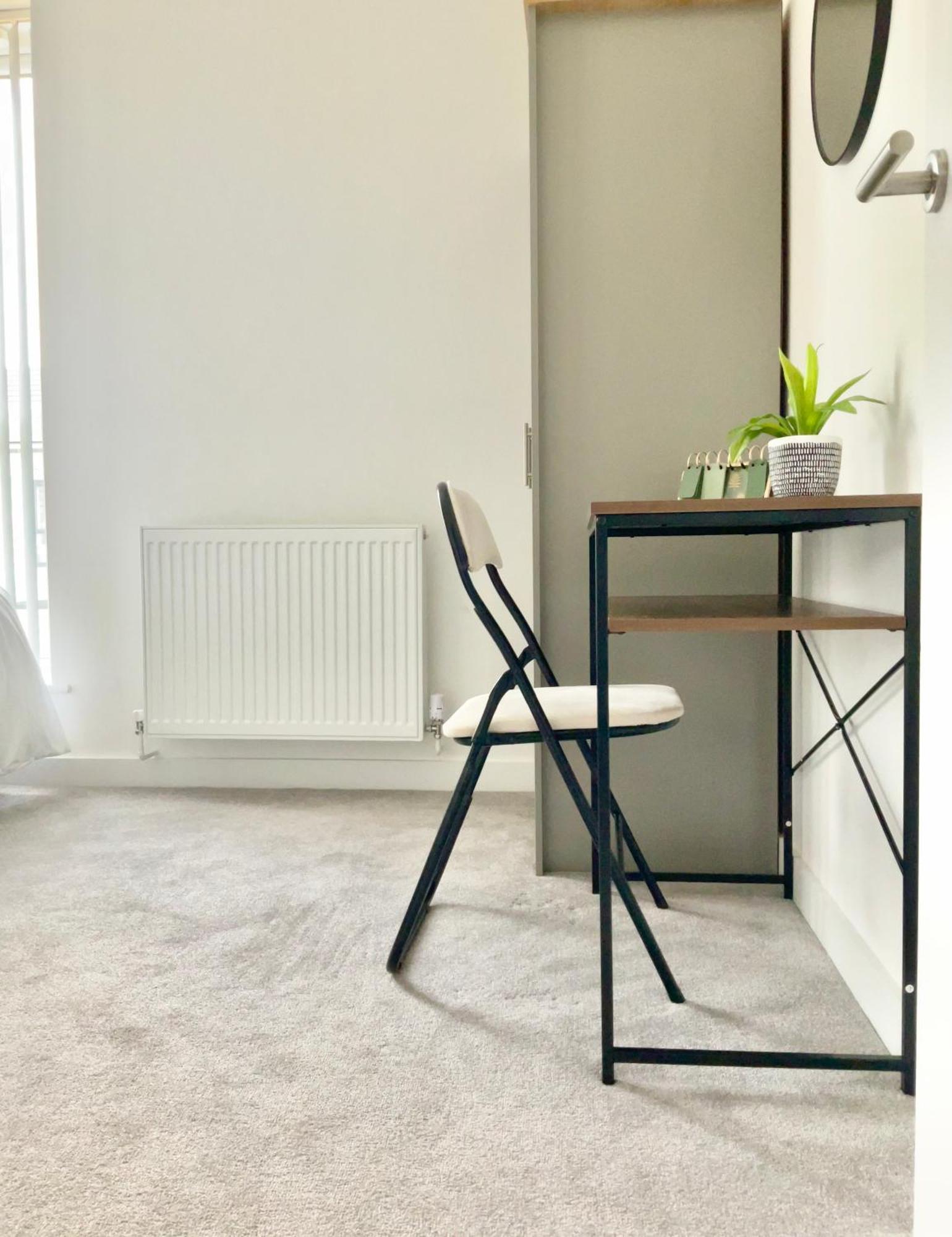 The Parkes A Stylish 3Br House, 5 Mins From Central Birmingham Close To The Edgbaston Stadium, The Hippodrome, Uob, Aston And Bcu, China Town, Kings Heath Bhx Airport And Much More Exteriör bild
